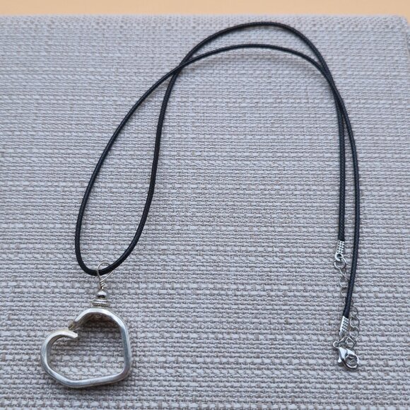 Jewelry - 26.5 Inch Silver Tone Handmade Heart Spoon Pendant Necklace B775